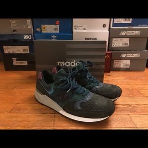 NWT New Balance 999